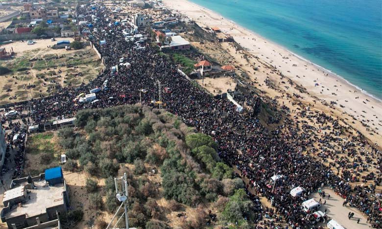 Historic Day Thousands of Palestinians March Towards Northern Gaza Amidst Slogans of Long Live Palestine